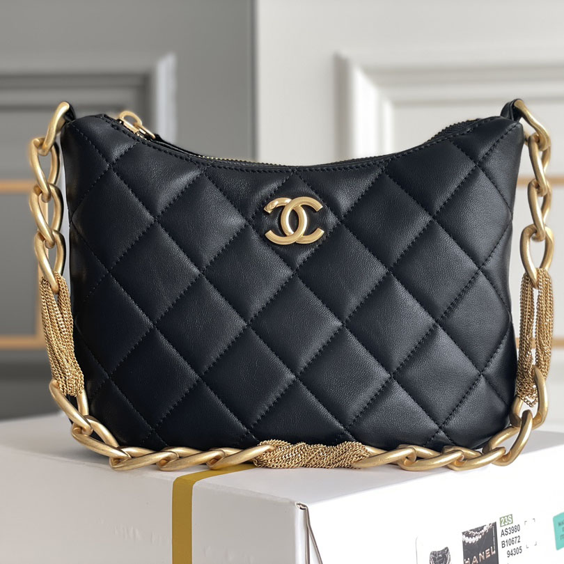 Chanel Hobo Bags - Click Image to Close